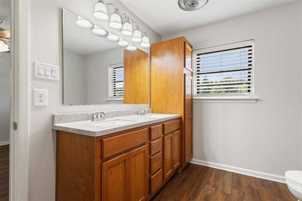 13011 County Road 470, Tyler, TX 75704 13011 County Road 470, Tyler, TX 75704