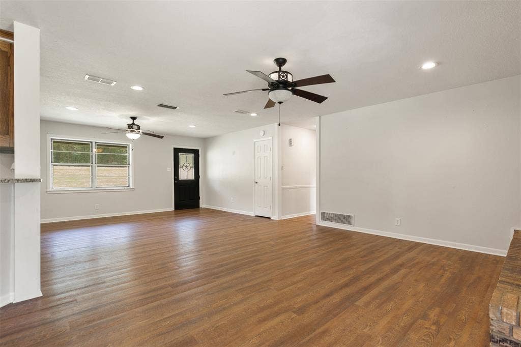 13011 County Road 470, Tyler, TX 75704 13011 County Road 470, Tyler, TX 75704