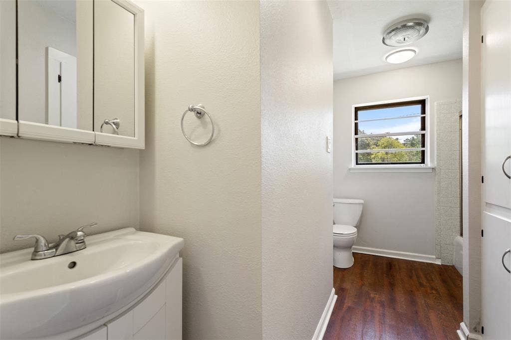13011 County Road 470, Tyler, TX 75704 13011 County Road 470, Tyler, TX 75704