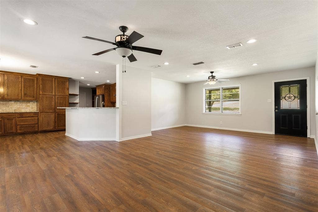 13011 County Road 470, Tyler, TX 75704 13011 County Road 470, Tyler, TX 75704