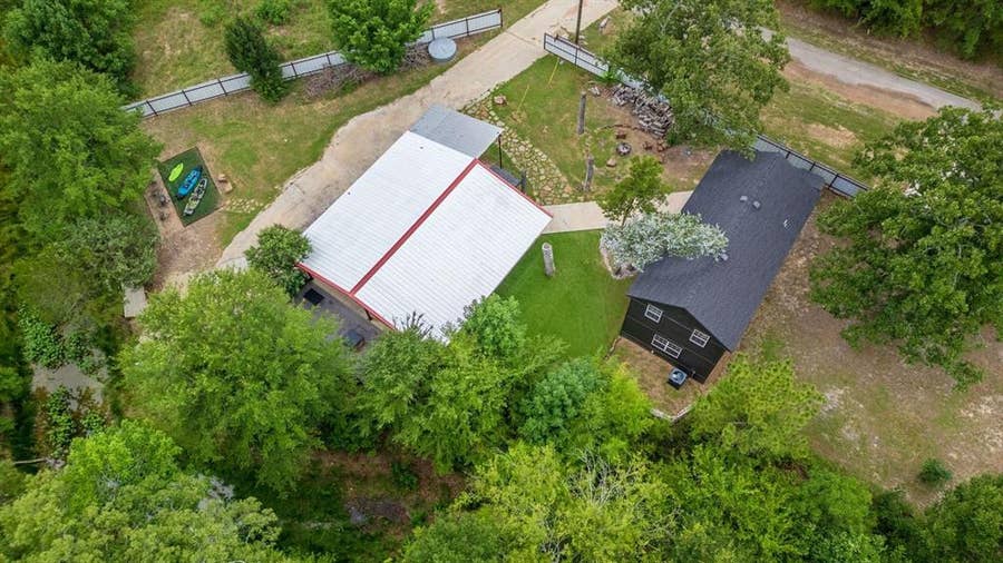 Property photo for 7102 Tejas Bend, Mabank, TX