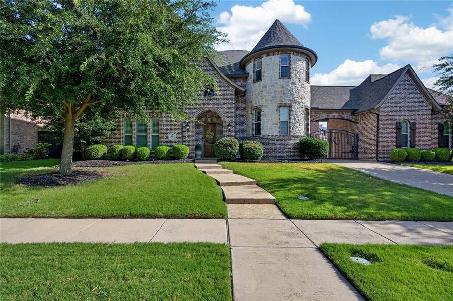 Property photo for 976 Rockport Lane, Allen, TX