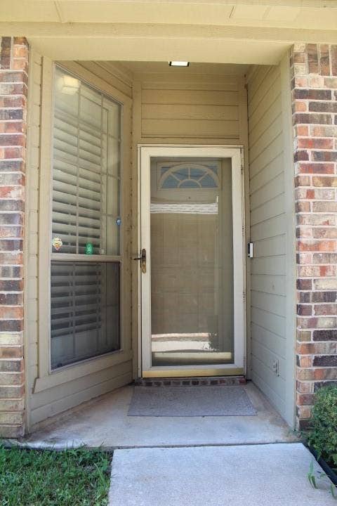 1230 Woodland Park Drive, Hurst, TX 76053 1230 Woodland Park Drive, Hurst, TX 76053