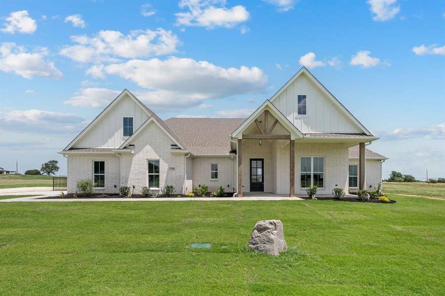 Property photo for 2705 Gospel Road, Tolar, TX
