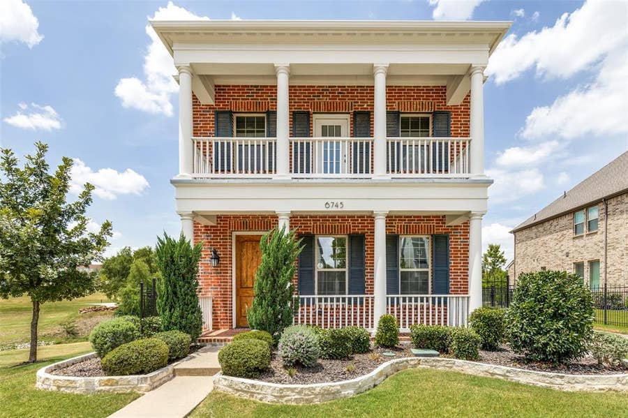 Property photo for 6745 Verandah Way, Irving, TX