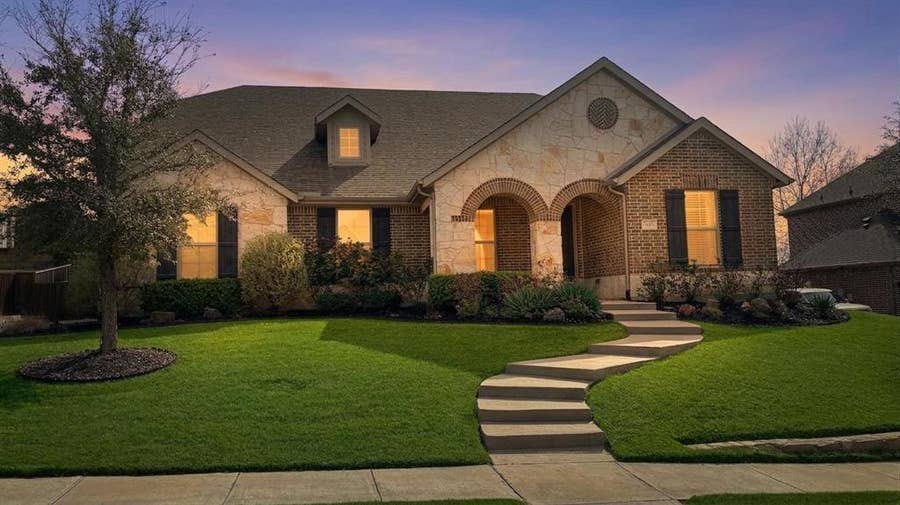 Property photo for 560 Darian Drive, Prosper, TX