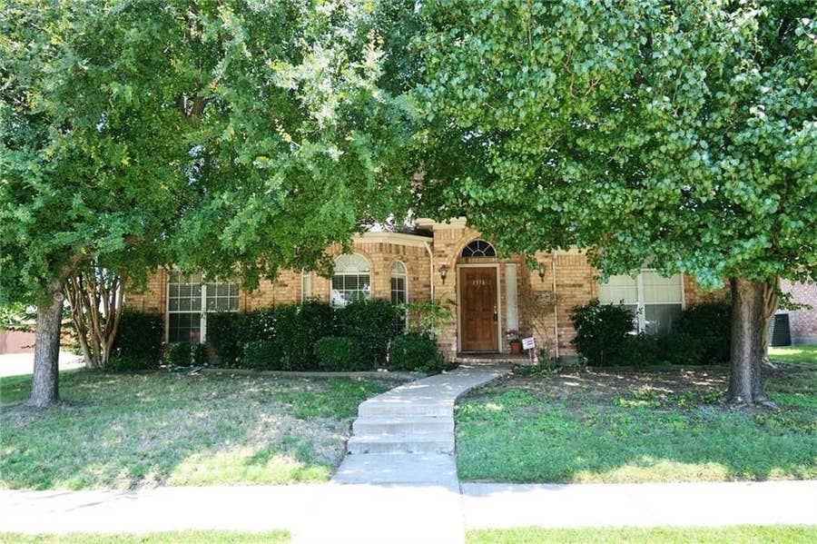 Property photo for 1316 Marwood Court, Allen, TX