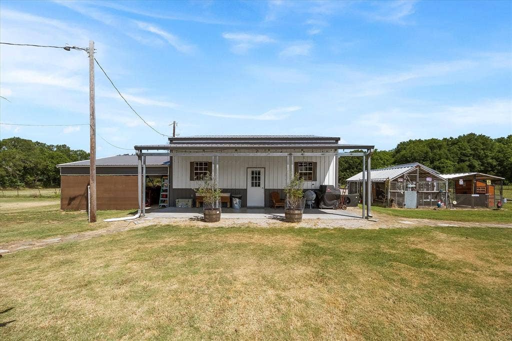 5848 County Road 283, Kaufman, TX 75142