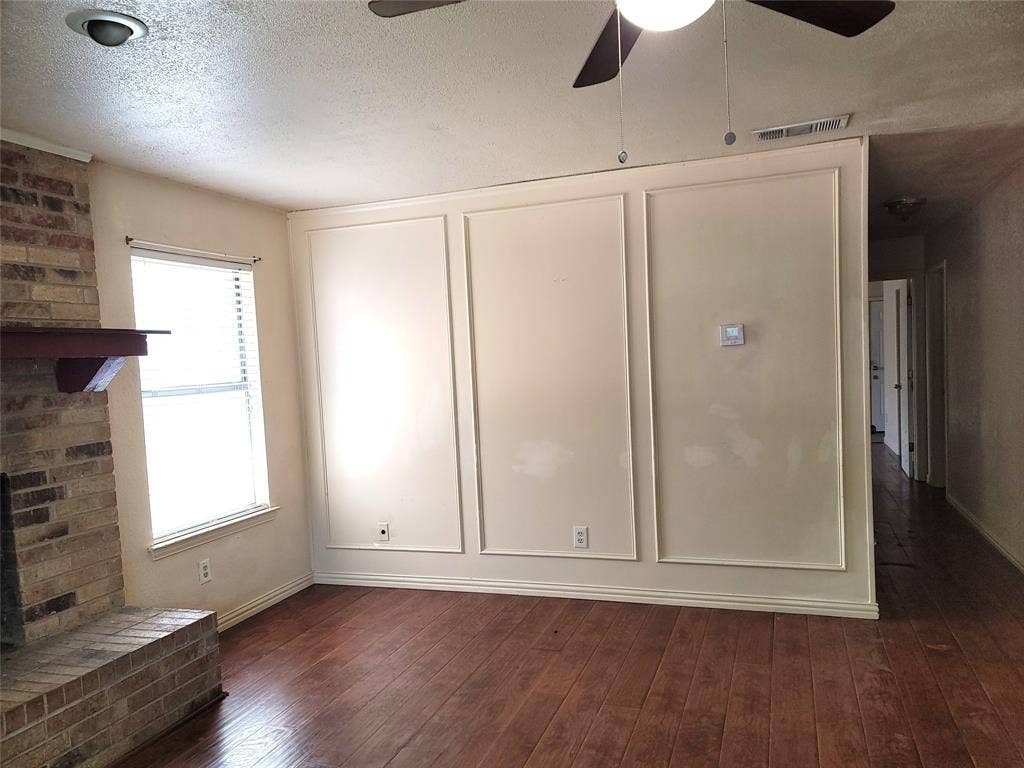 1806 Family Circle, Grand Prairie, TX 75051 1806 Family Circle, Grand Prairie, TX 75051