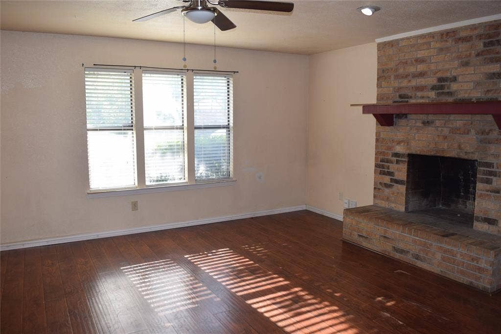 1806 Family Circle, Grand Prairie, TX 75051 1806 Family Circle, Grand Prairie, TX 75051