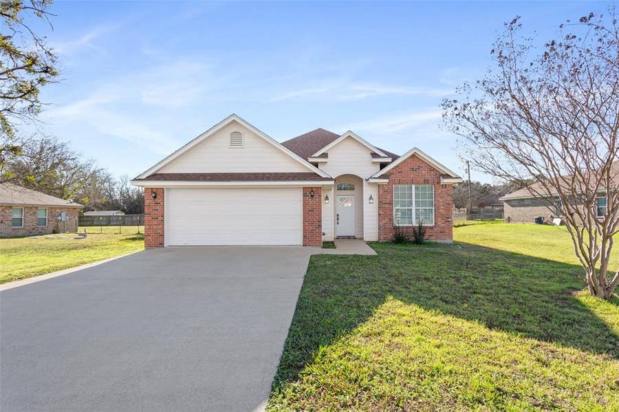Property photo for 187 Ashland Drive, Woodway, TX