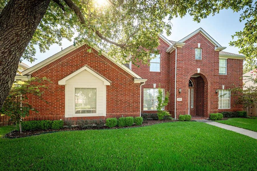 Property photo for 3210 Birkshire Lane, Richardson, TX