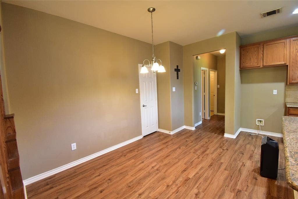 7993 Crampton Lane, Frisco, TX 75035 7993 Crampton Lane, Frisco, TX 75035