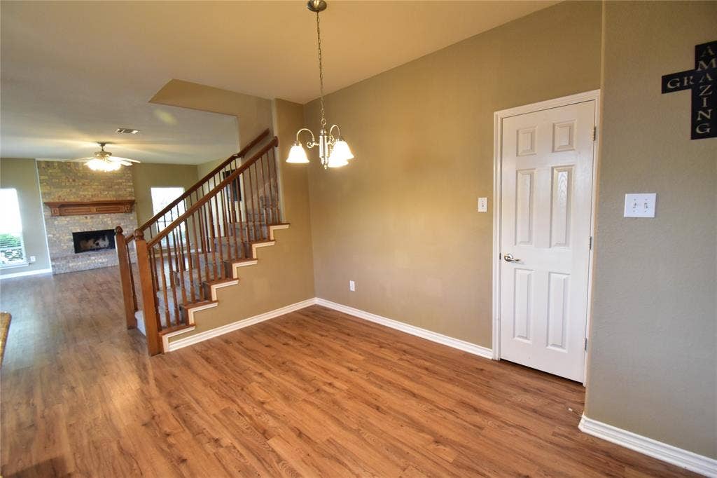 7993 Crampton Lane, Frisco, TX 75035 7993 Crampton Lane, Frisco, TX 75035
