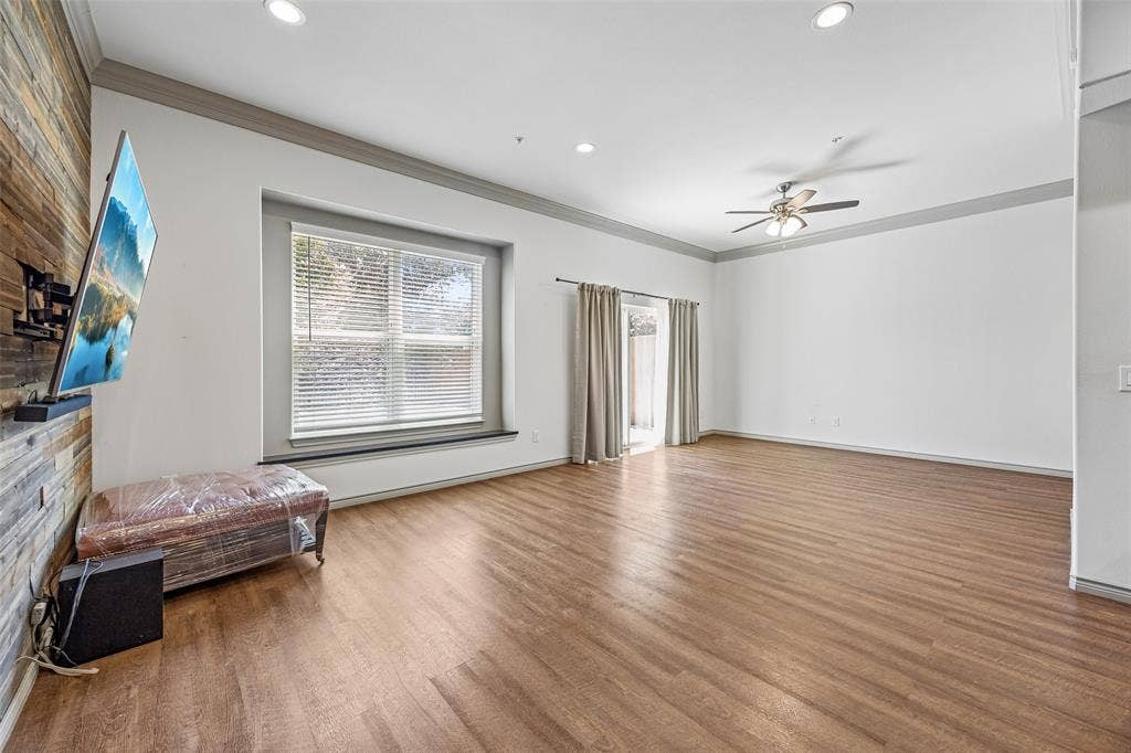 1325 Summerset Lane, Burleson, TX 76028 1325 Summerset Lane, Burleson, TX 76028