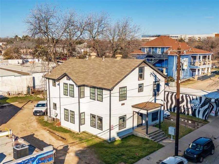 Property photo for 107 Fry Street, #205, Denton, TX
