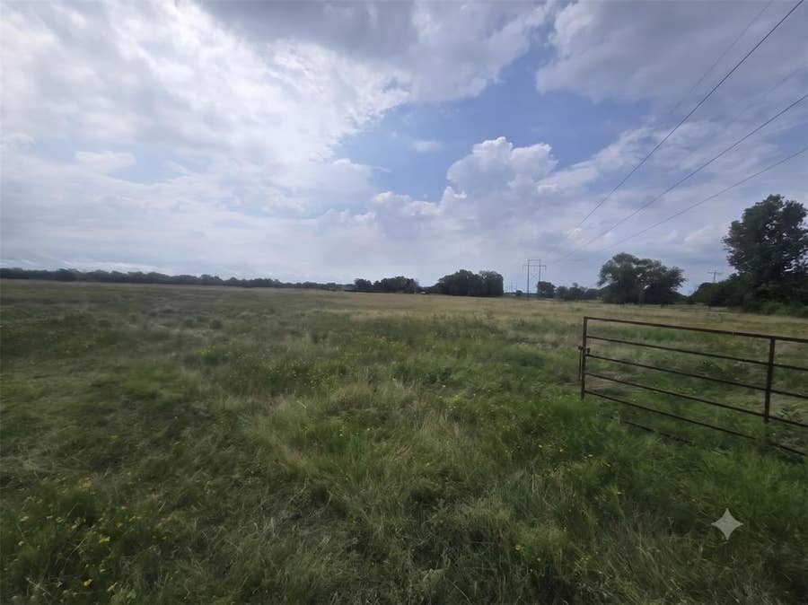 Property photo for Lot 1 Cr-4043, Kemp, TX