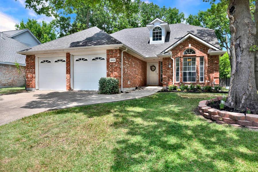 Property photo for 3909 Bermuda Drive, Rowlett, TX