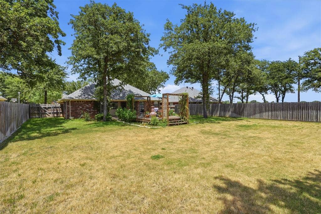 1834 Rayna Drive, Weatherford, TX 76086 1834 Rayna Drive, Weatherford, TX 76086