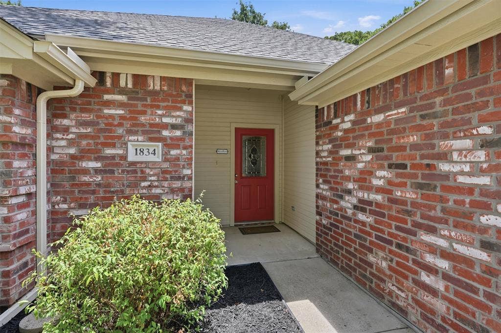 1834 Rayna Drive, Weatherford, TX 76086 1834 Rayna Drive, Weatherford, TX 76086