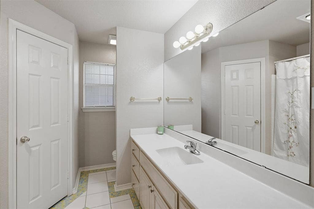1834 Rayna Drive, Weatherford, TX 76086 1834 Rayna Drive, Weatherford, TX 76086