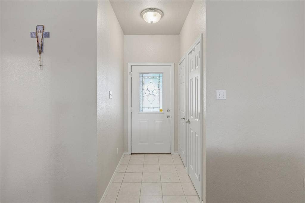 1834 Rayna Drive, Weatherford, TX 76086 1834 Rayna Drive, Weatherford, TX 76086