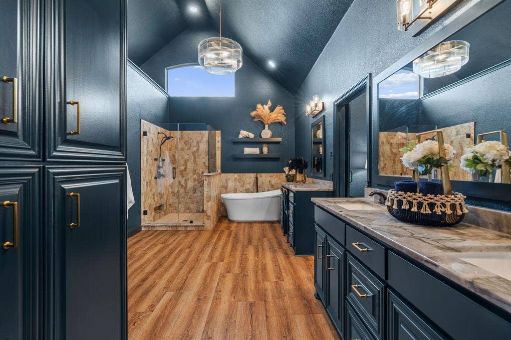 3650 Baylor Boulevard, Midlothian, TX 76065 3650 Baylor Boulevard, Midlothian, TX 76065