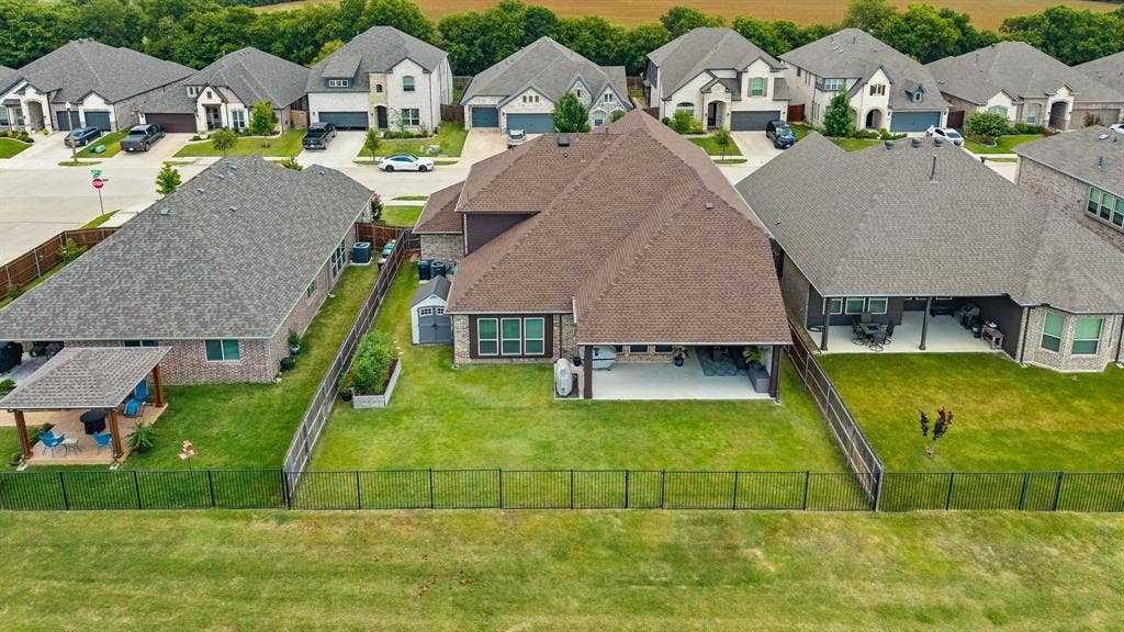 9004 Lavon Lane, Denton, TX 76226