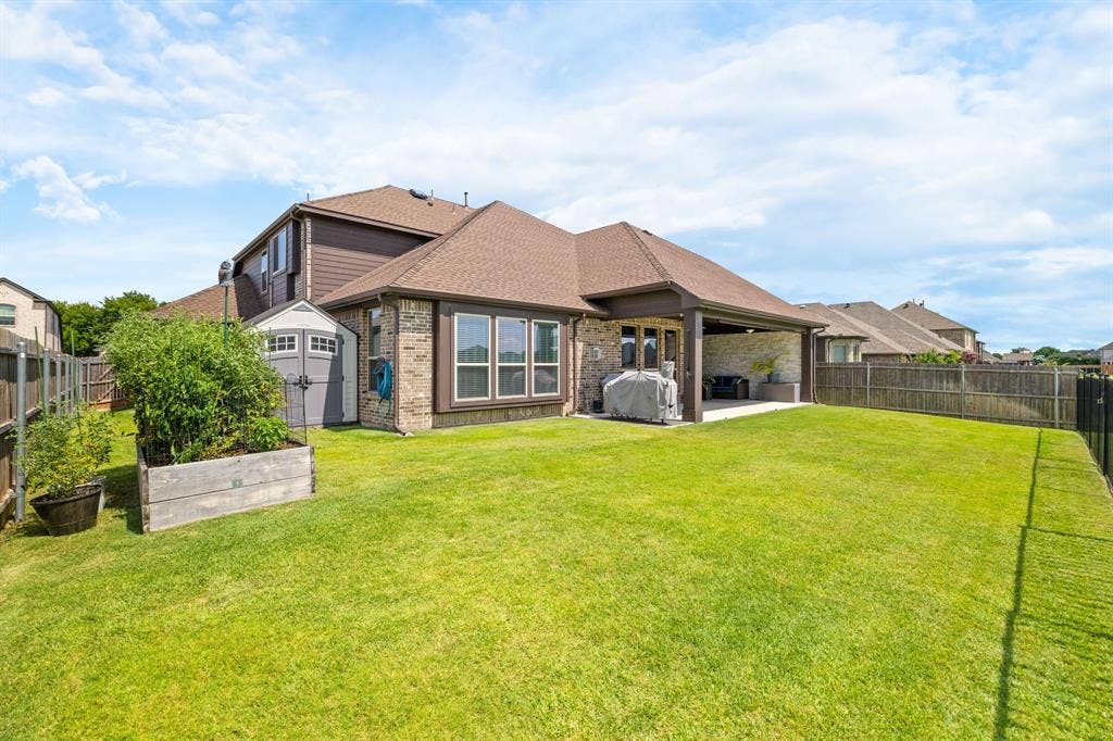 9004 Lavon Lane, Denton, TX 76226