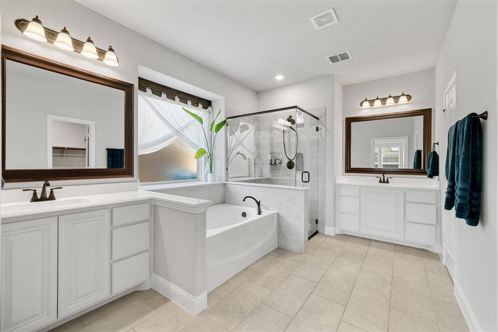 9004 Lavon Lane, Denton, TX 76226