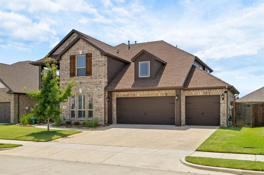 9004 Lavon Lane, Denton, TX 76226