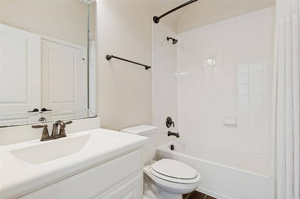 6409 Biltmore Lane, McKinney, TX 75071 6409 Biltmore Lane, McKinney, TX 75071