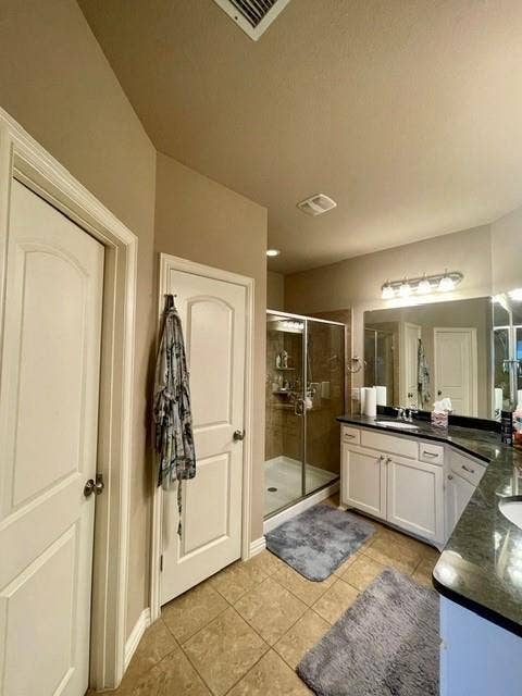 3803 Cascade Sky Drive, Arlington, TX 76005 3803 Cascade Sky Drive, Arlington, TX 76005