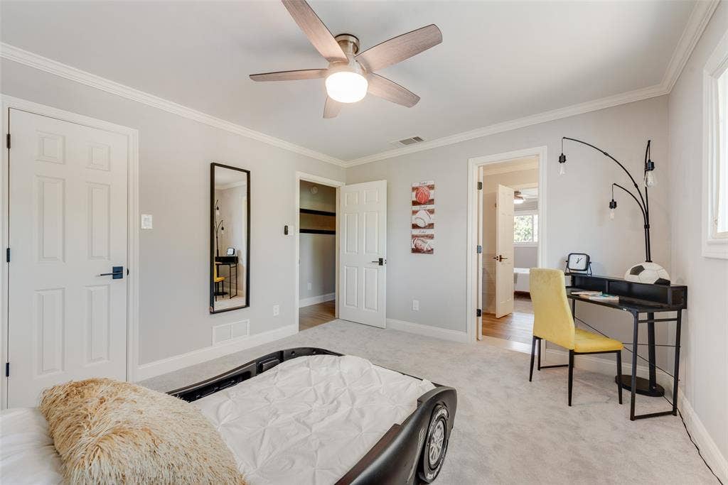 6902 Deloache Avenue, Dallas, TX 75225 6902 Deloache Avenue, Dallas, TX 75225