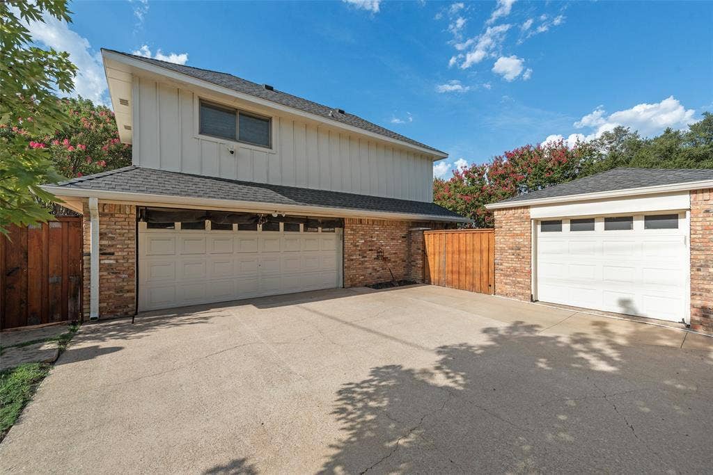 6902 Deloache Avenue, Dallas, TX 75225 6902 Deloache Avenue, Dallas, TX 75225