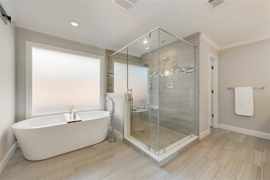 6902 Deloache Avenue, Dallas, TX 75225 6902 Deloache Avenue, Dallas, TX 75225