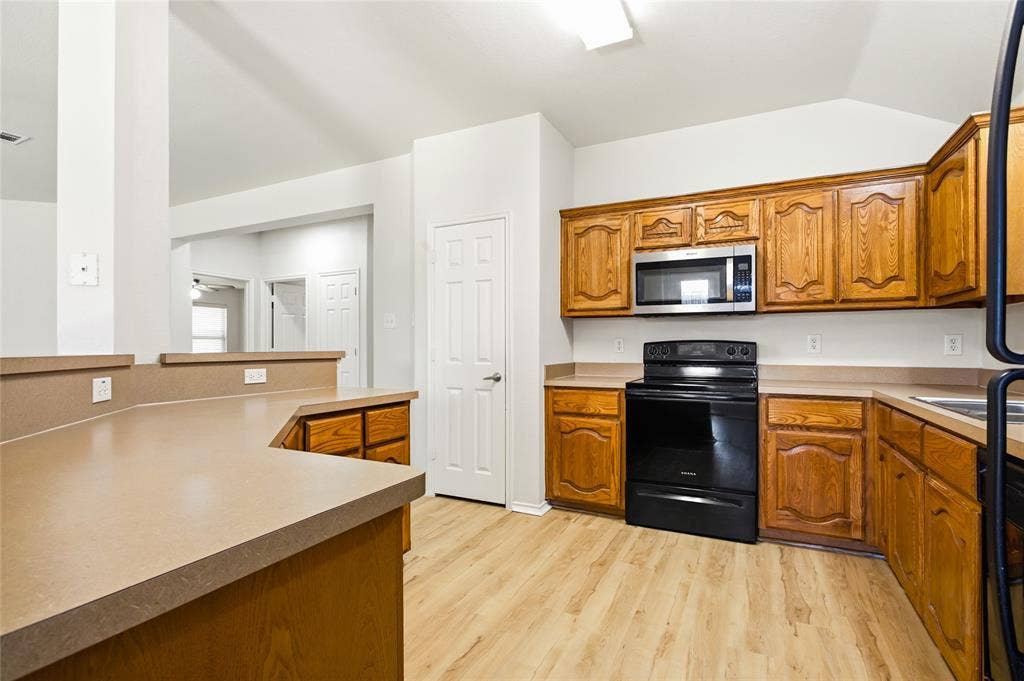 2712 Mockingbird Street, Royse City, TX 75189 2712 Mockingbird Street, Royse City, TX 75189