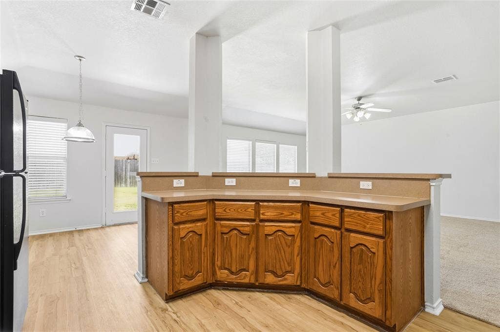 2712 Mockingbird Street, Royse City, TX 75189 2712 Mockingbird Street, Royse City, TX 75189