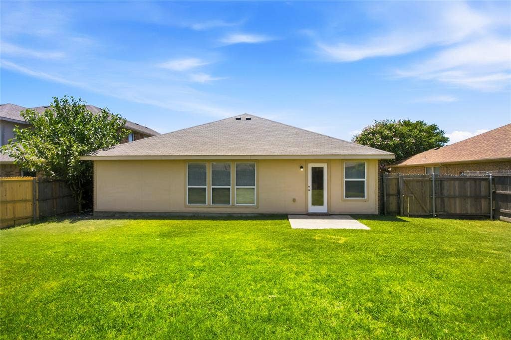 2712 Mockingbird Street, Royse City, TX 75189 2712 Mockingbird Street, Royse City, TX 75189