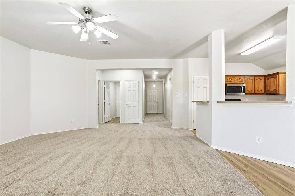 2712 Mockingbird Street, Royse City, TX 75189 2712 Mockingbird Street, Royse City, TX 75189