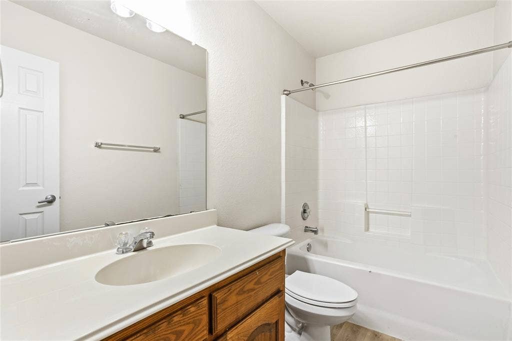 2712 Mockingbird Street, Royse City, TX 75189 2712 Mockingbird Street, Royse City, TX 75189