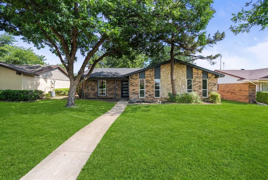 Property photo for 2113 Vail Drive, Garland, TX