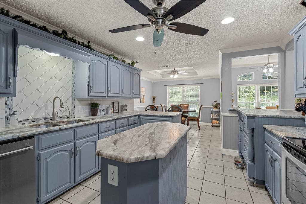 1022 S Old Robinson Road, Robinson, TX 76706 1022 S Old Robinson Road, Robinson, TX 76706