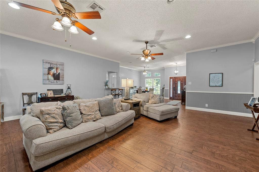 1022 S Old Robinson Road, Robinson, TX 76706 1022 S Old Robinson Road, Robinson, TX 76706