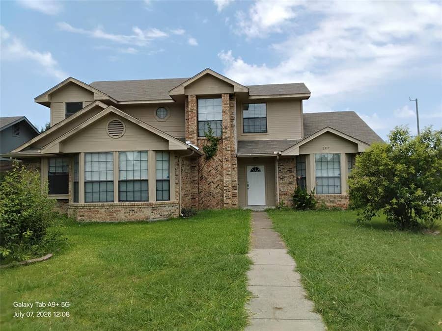 Property photo for 2317 Roanoke Circle, Mesquite, TX