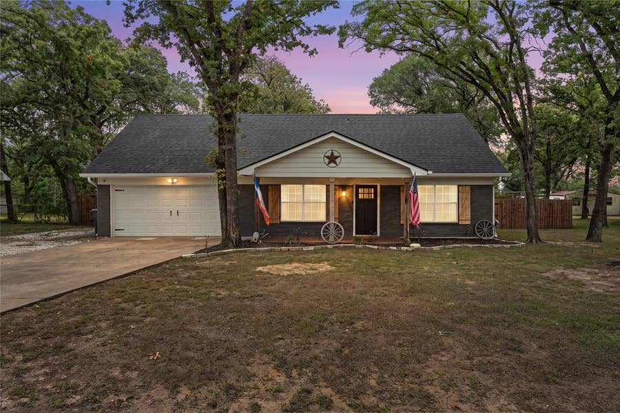 Property photo for 4506 Kendall Lane, Waco, TX