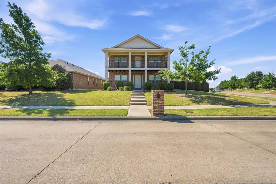 Property photo for 3000 Keri Drive, Lancaster, TX