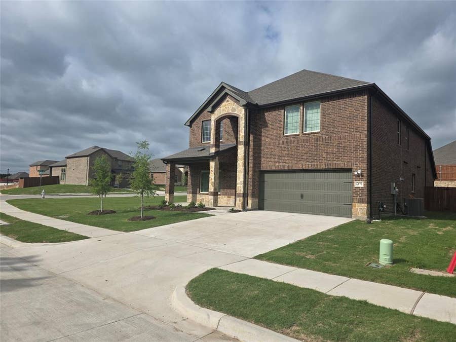 Property photo for 6973 COTHRUM Lane, Garland, TX