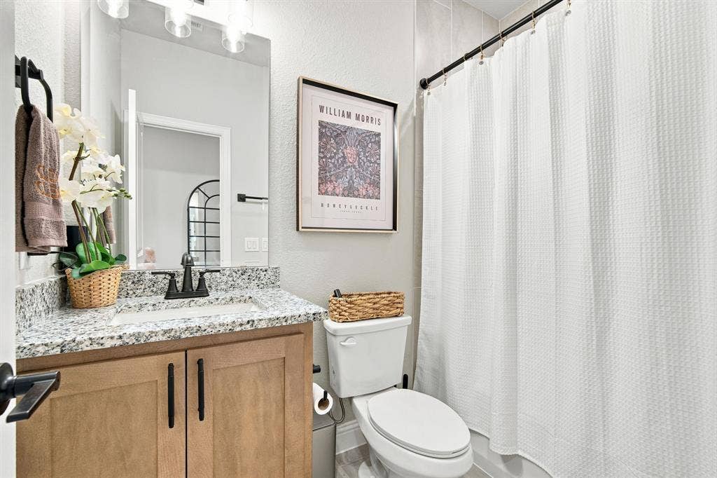 1133 Cardinal Drive, Midlothian, TX 76065 1133 Cardinal Drive, Midlothian, TX 76065