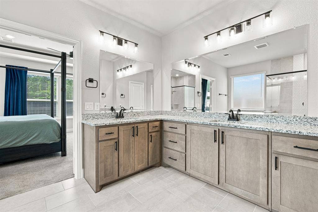 1133 Cardinal Drive, Midlothian, TX 76065 1133 Cardinal Drive, Midlothian, TX 76065